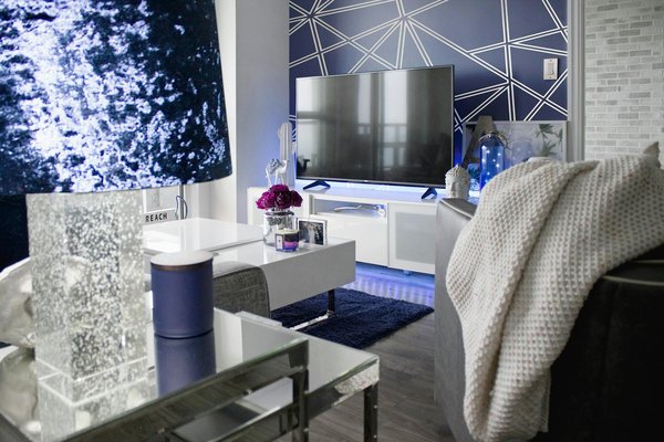 How do you select the best pool contractor for your home swimming pool project?